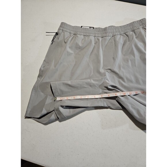 GapFit Men's Movement Short Size Medium‎ Ultimate Grey NWT (A207) - Picture 7 of 8